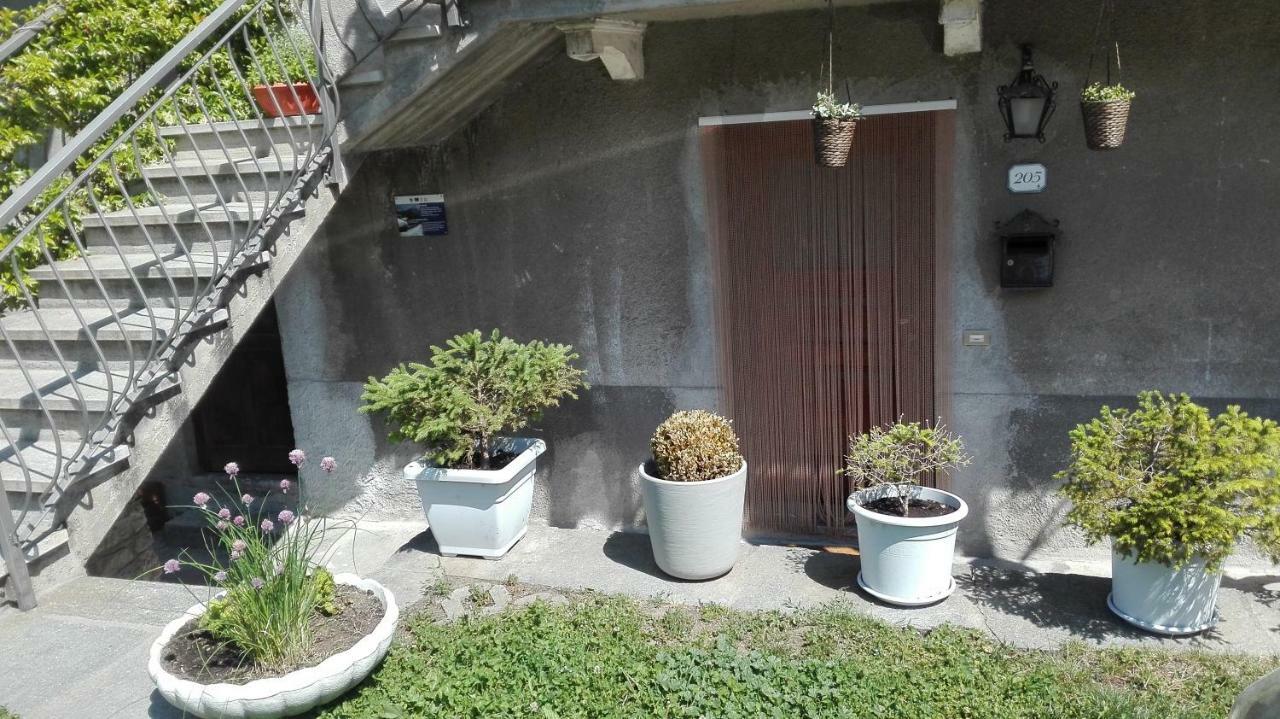 La Maison De Papagran Cir Charvensod-0007 Aosta Exterior foto